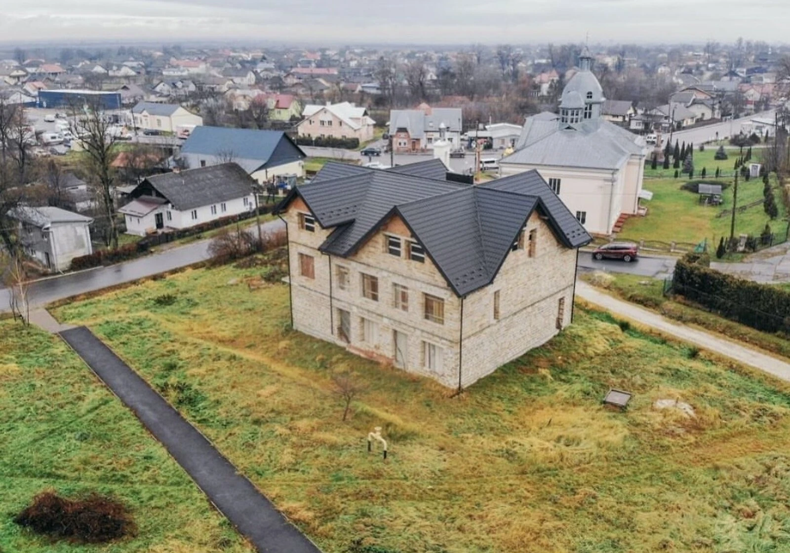 Приміщення, Меденичі: новобудова, ділянка 13.74 сотки, фото 3