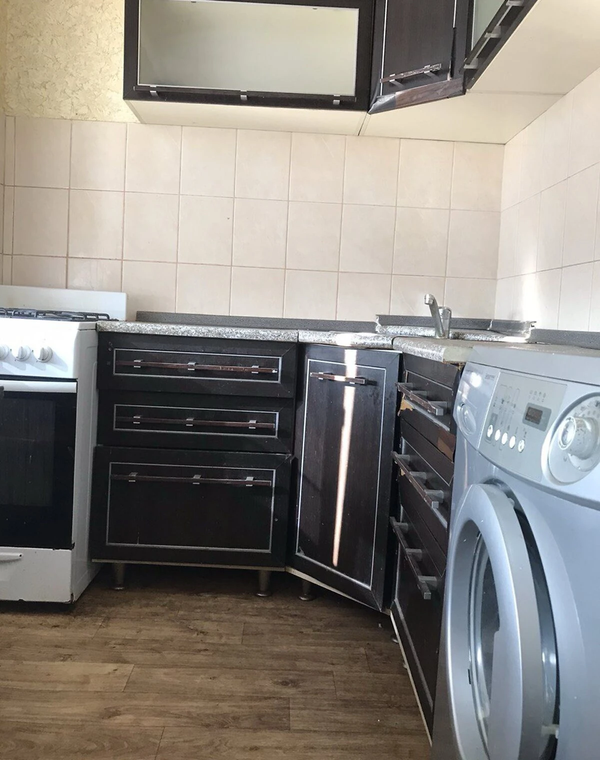3-кімнатна квартира, Пересипський: телевізор, духова шафа, фото 5