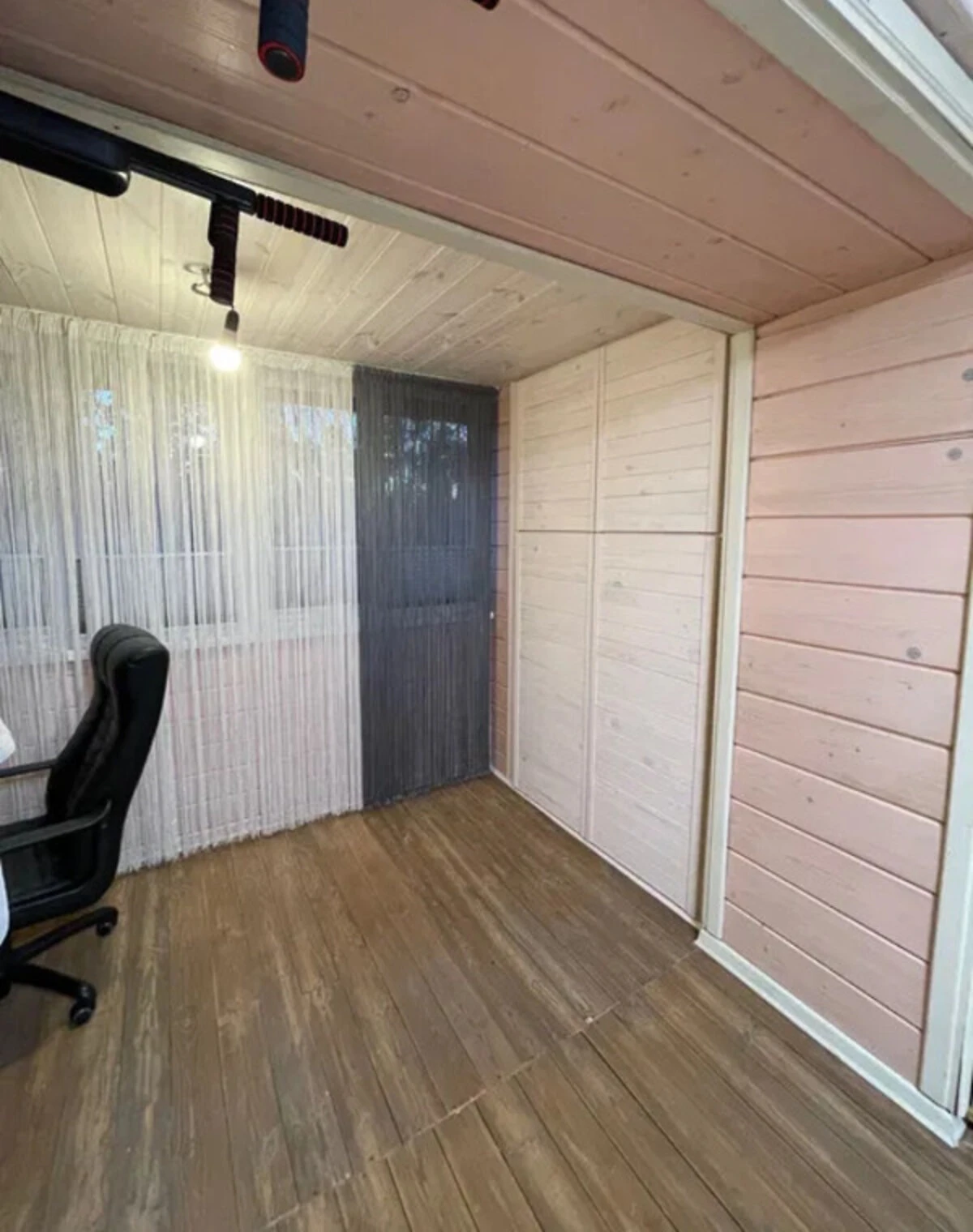 2-кімнатна квартира, Дарницький: кухня 32 м², дизайнерський ремонт - фото 4
