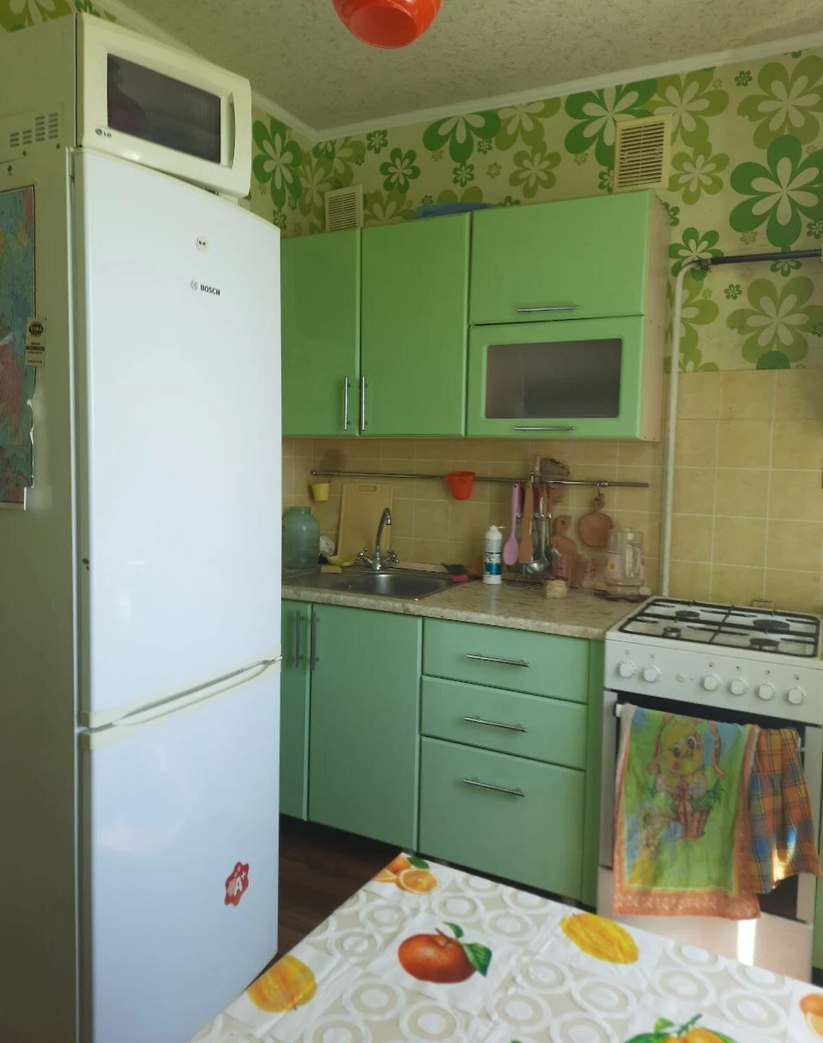 2-комнатная квартира, Артема: кирпичные стены, бойлер - фото 1