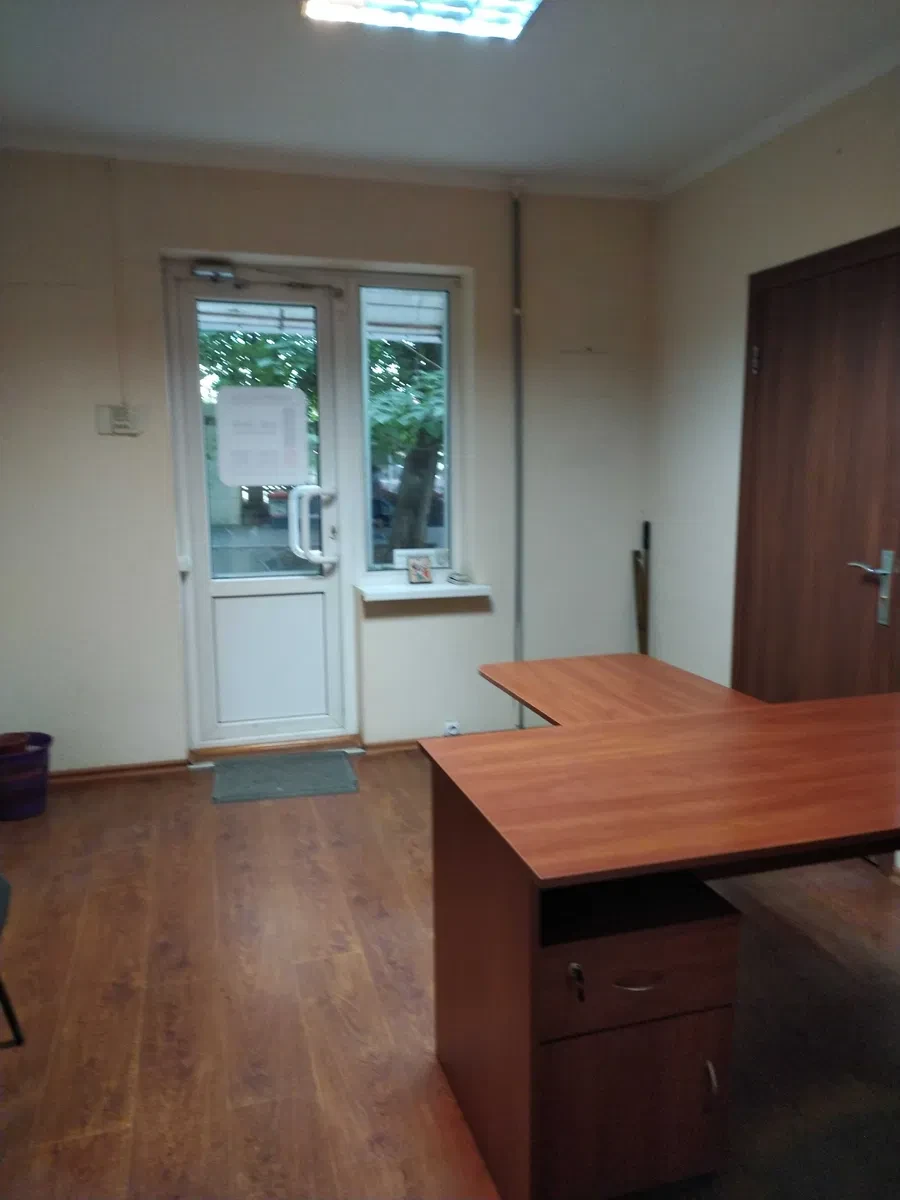 2-кімнатна квартира, Крижанівка: нежитловий фонд, прибудова 40 м², фото 2
