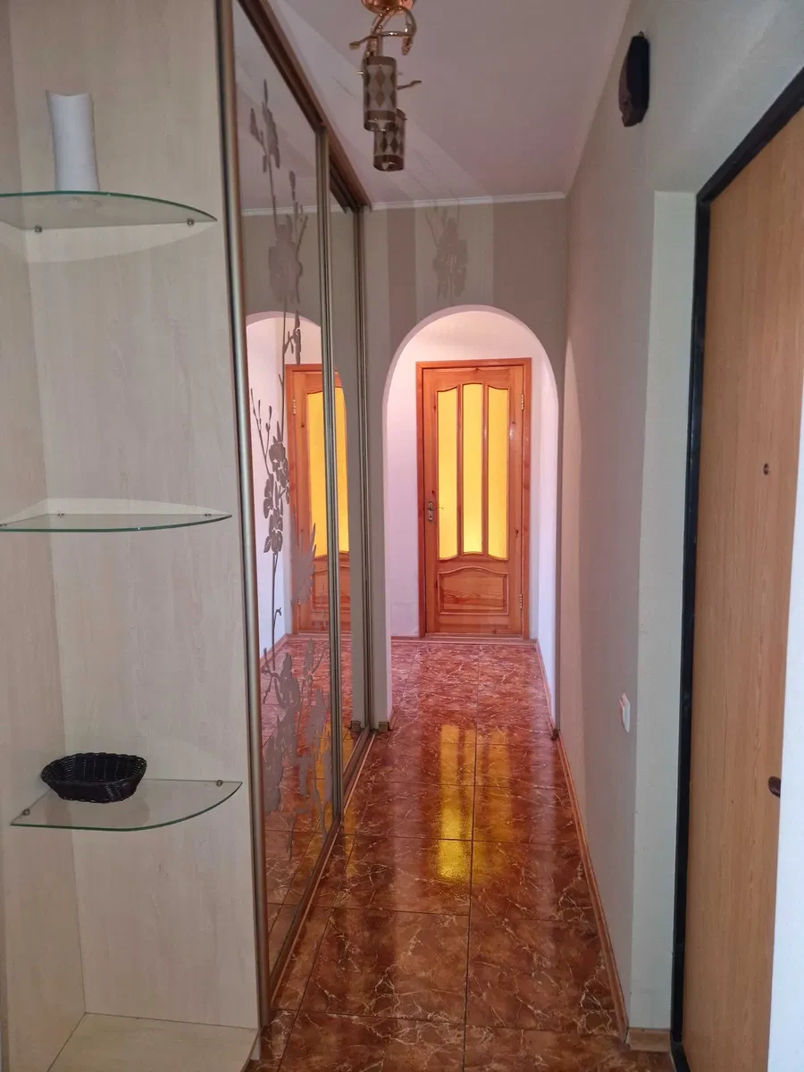 2-кімнатна квартира, Шевченківський: ліфт, опалення й вода без світла - фото 2