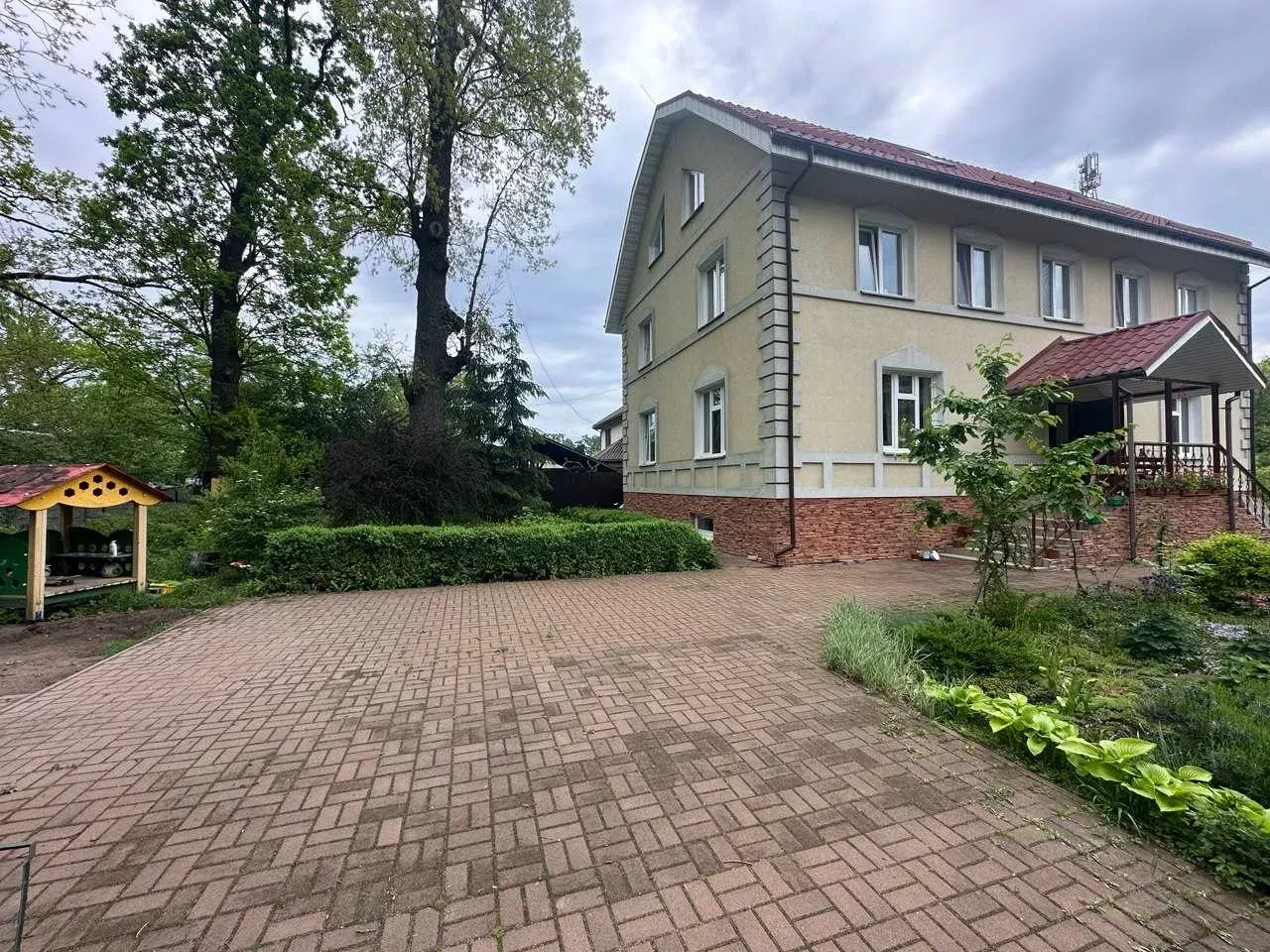 Будинок, Ворзель: можна під хостел, 15 соток, гараж - фото 2