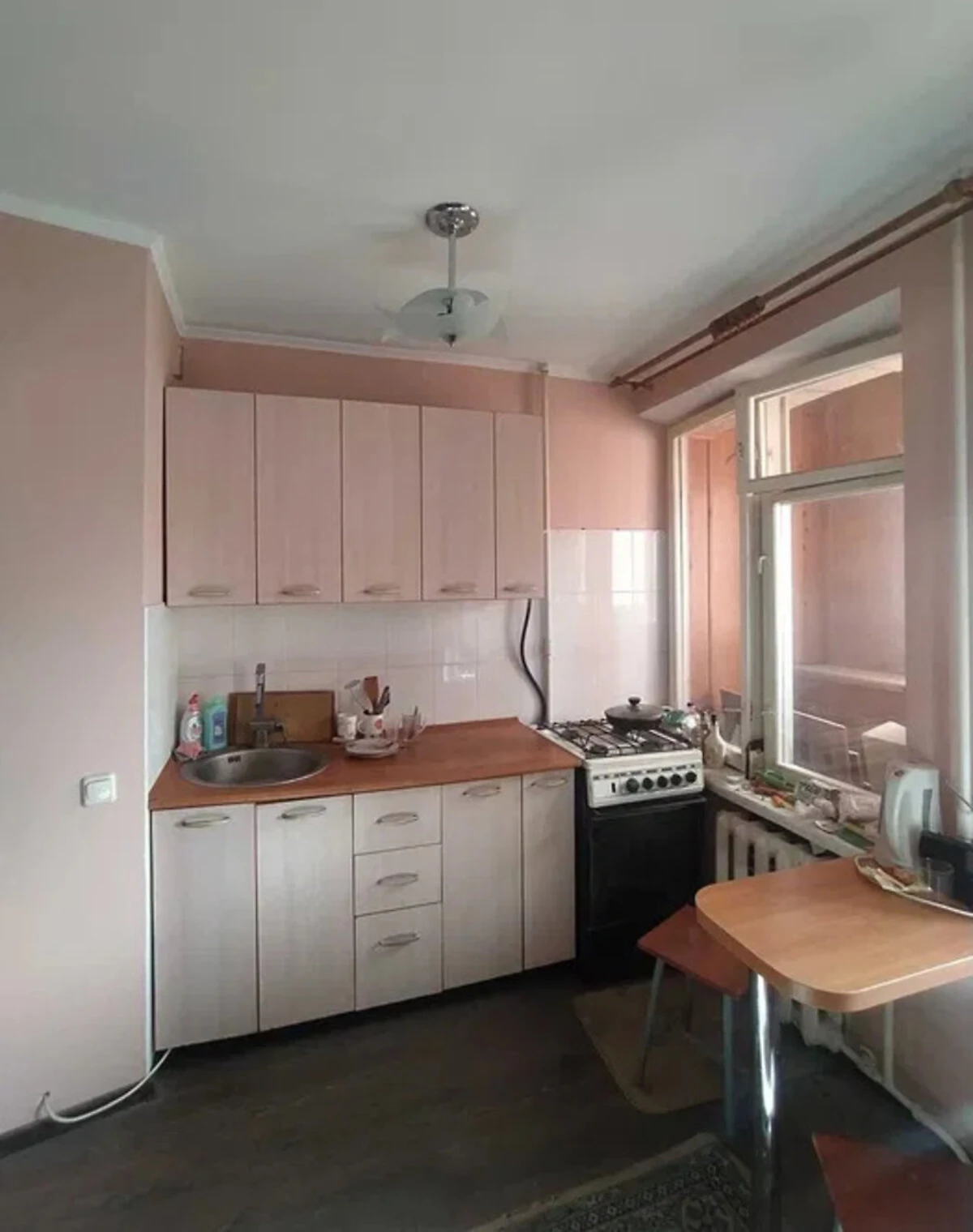 1-кімнатна квартира, Лук'янівка: кухня-студія, балкон - фото 2