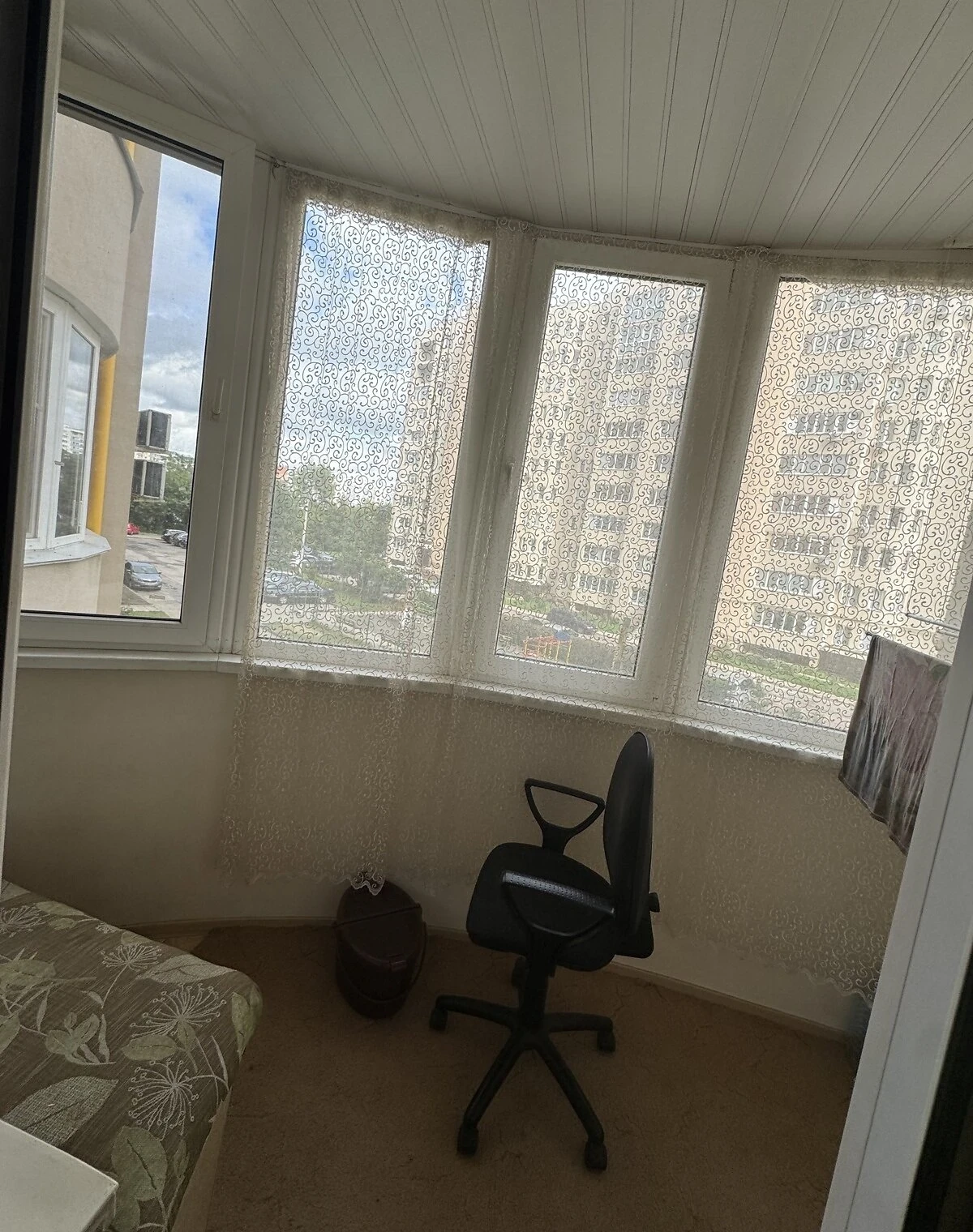 1-кімнатна квартира, Зарічний: єВідновлення, євроремонт