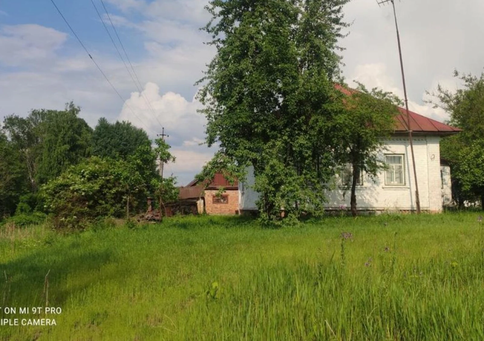 Будинок, Мрин: 40 соток, сарай і погріб, сад