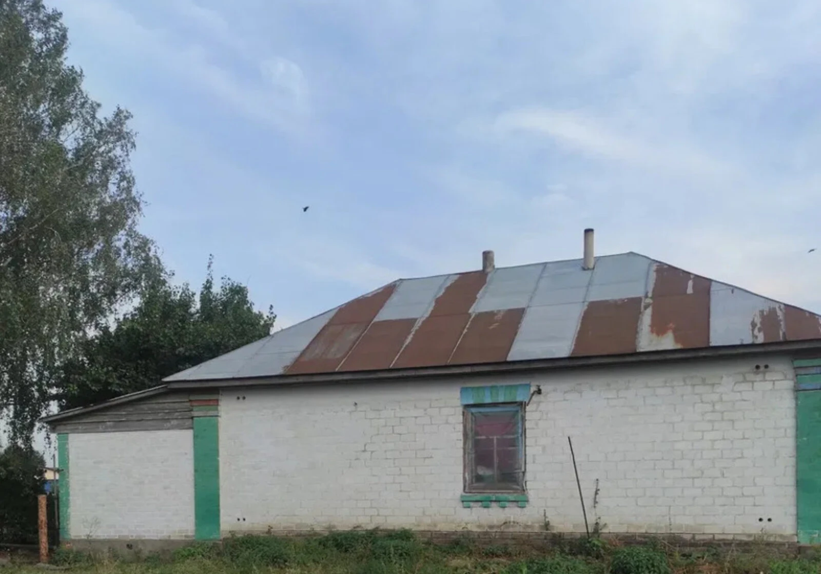 Будинок, Лемеші: веранда, сад, 25 соток