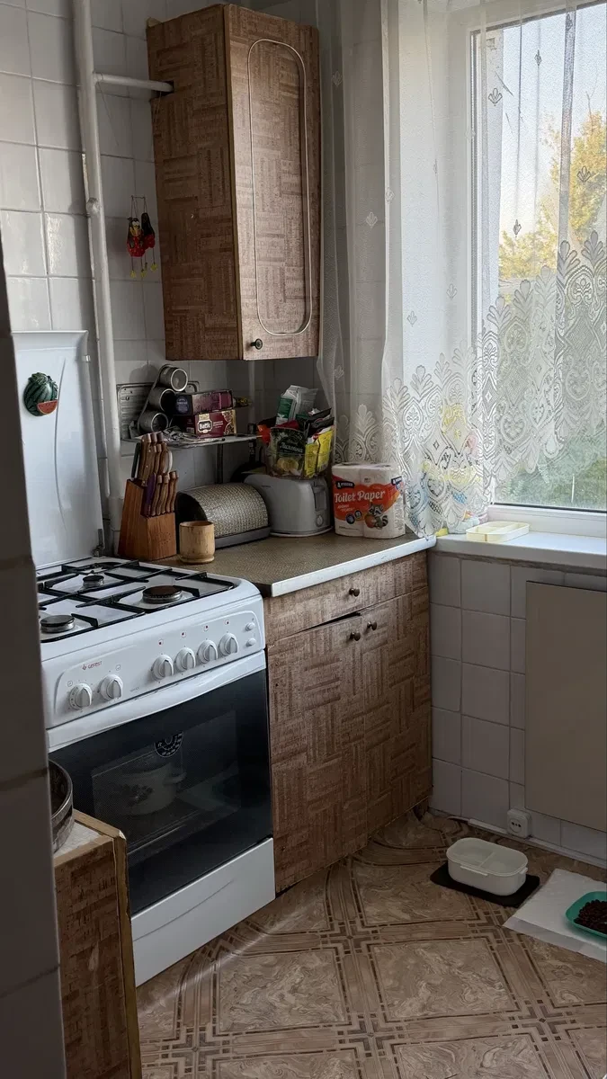 2-кімнатна квартира, Павлоград: житловий стан, обмін на авто - фото 3