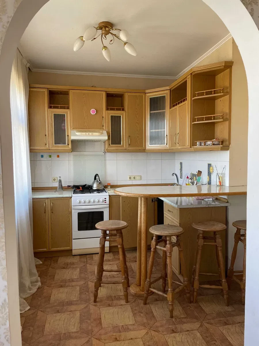 3-комнатная квартира, Софиевская Борщаговка: эркер 12 м², видовая - фото 1