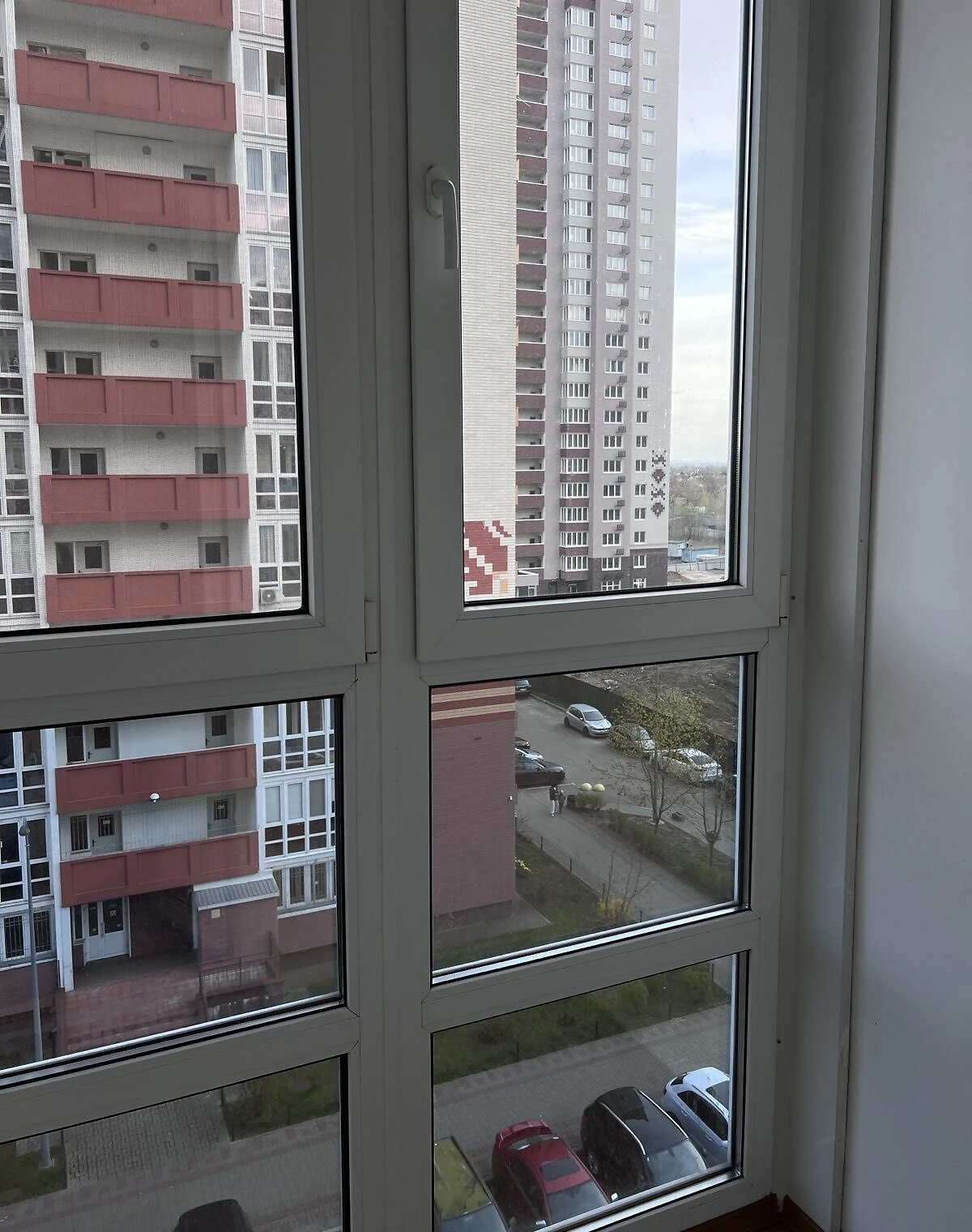 2-комнатная квартира, Осокорки: резервное питание, два санузла - фото 1