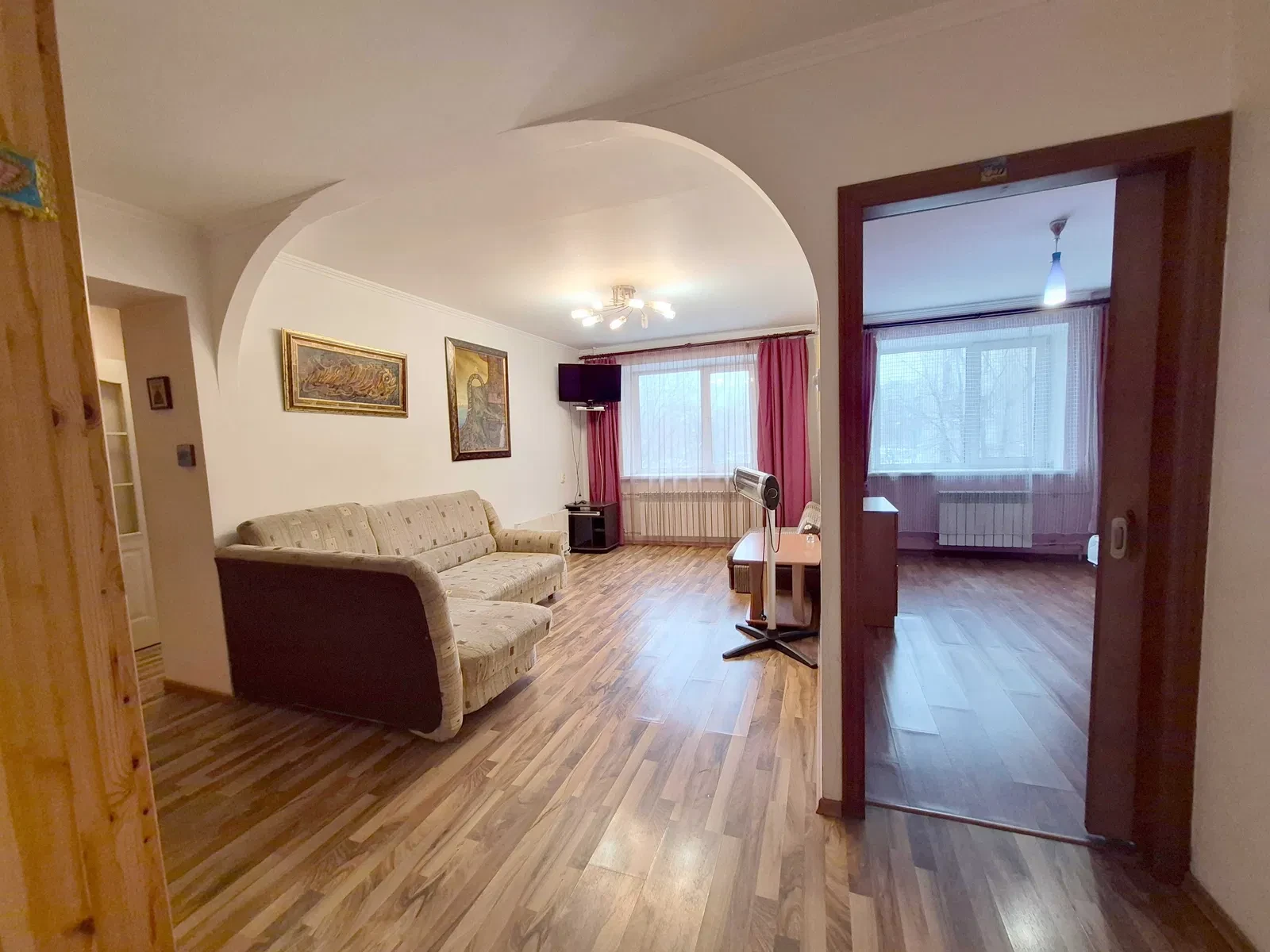 2-кімнатна квартира, Оболонський: метро Оболонь, Мінська 10-15 хв пішки - фото 1