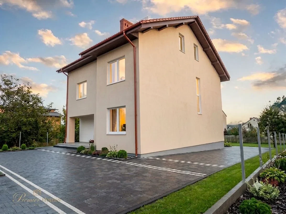Будинок, Сокільники: тераса 40 м², вітальня 60 м², фото 2