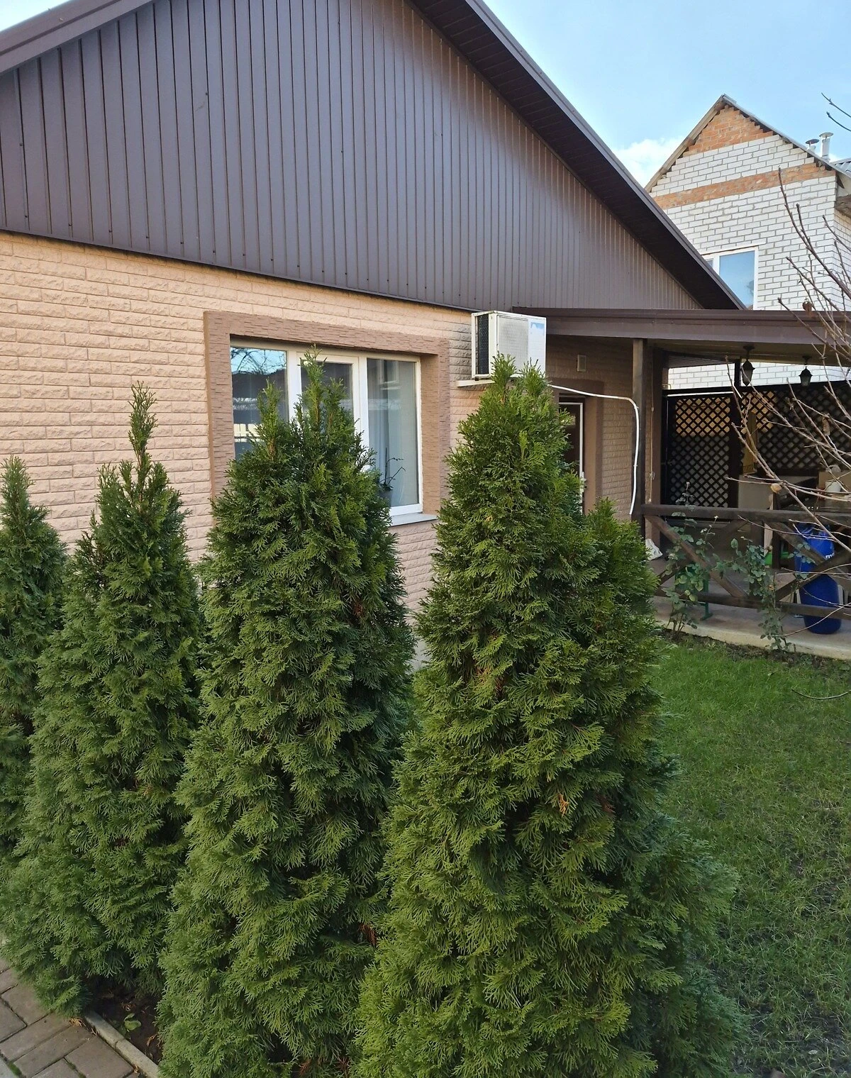Будинок, Комунарський: бесідка, газове опалення, підвал у гаражі - фото 1