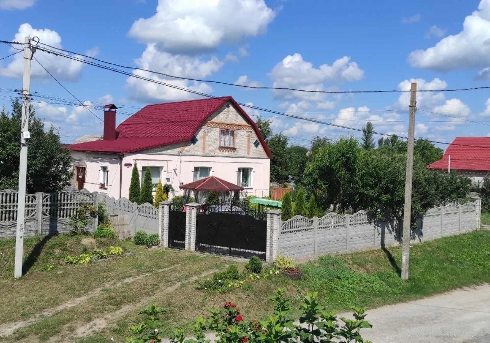 Будинок, М'ясокомбінат: бесідка, 600 соток