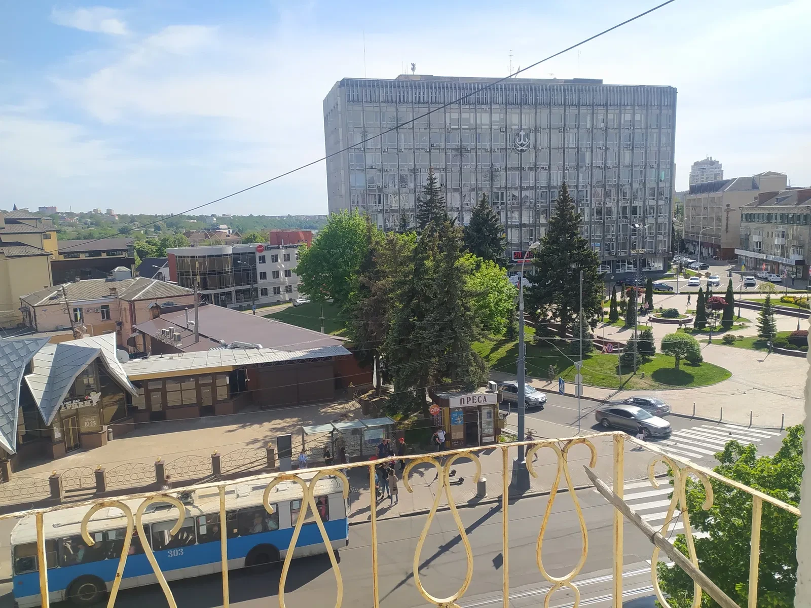 3-кімнатна квартира, Центр: кухня-студія 22 м², 2 рівні - фото 1