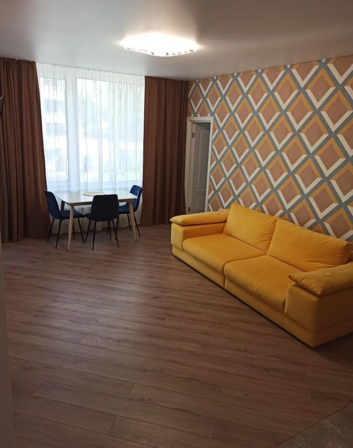 3-кімнатна квартира, Гостомель: кухня-студія, євроремонт, укриття, фото 3