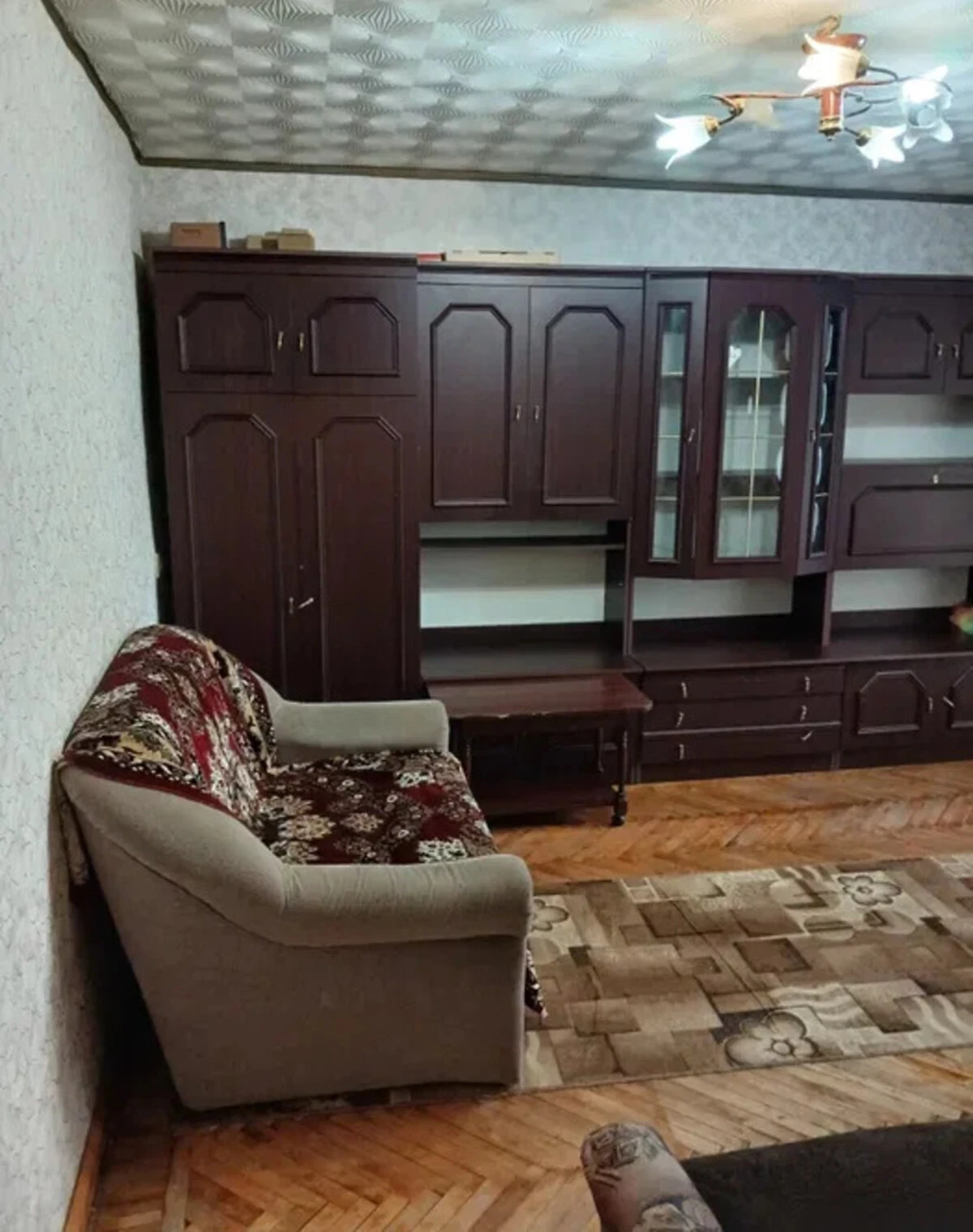 1-комнатная квартира, ул. Паращука Юрия: кирпичные стены, стиральная машина, фото 5