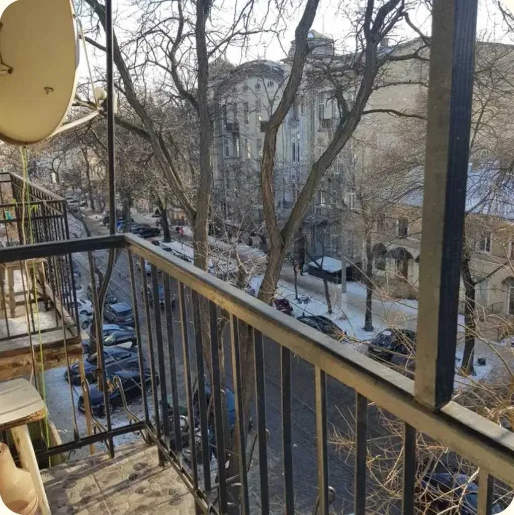 3-кімнатна квартира, Приморський: дві спальні, можна з тваринами, фото 3
