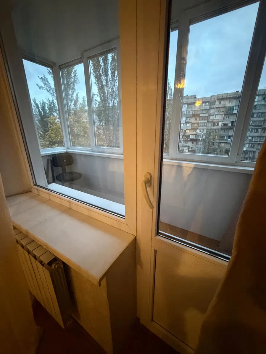 1-комнатная квартира, Оболонский: газ, балкон, рядом набережная, фото 4