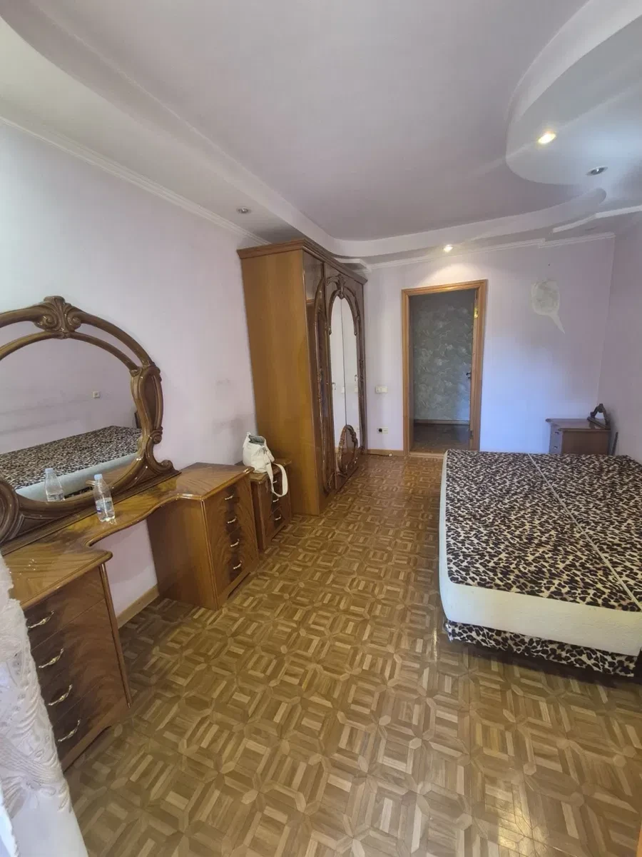 2-кімнатна квартира, Садки: житловий стан, усі меблі та техніка - фото 2
