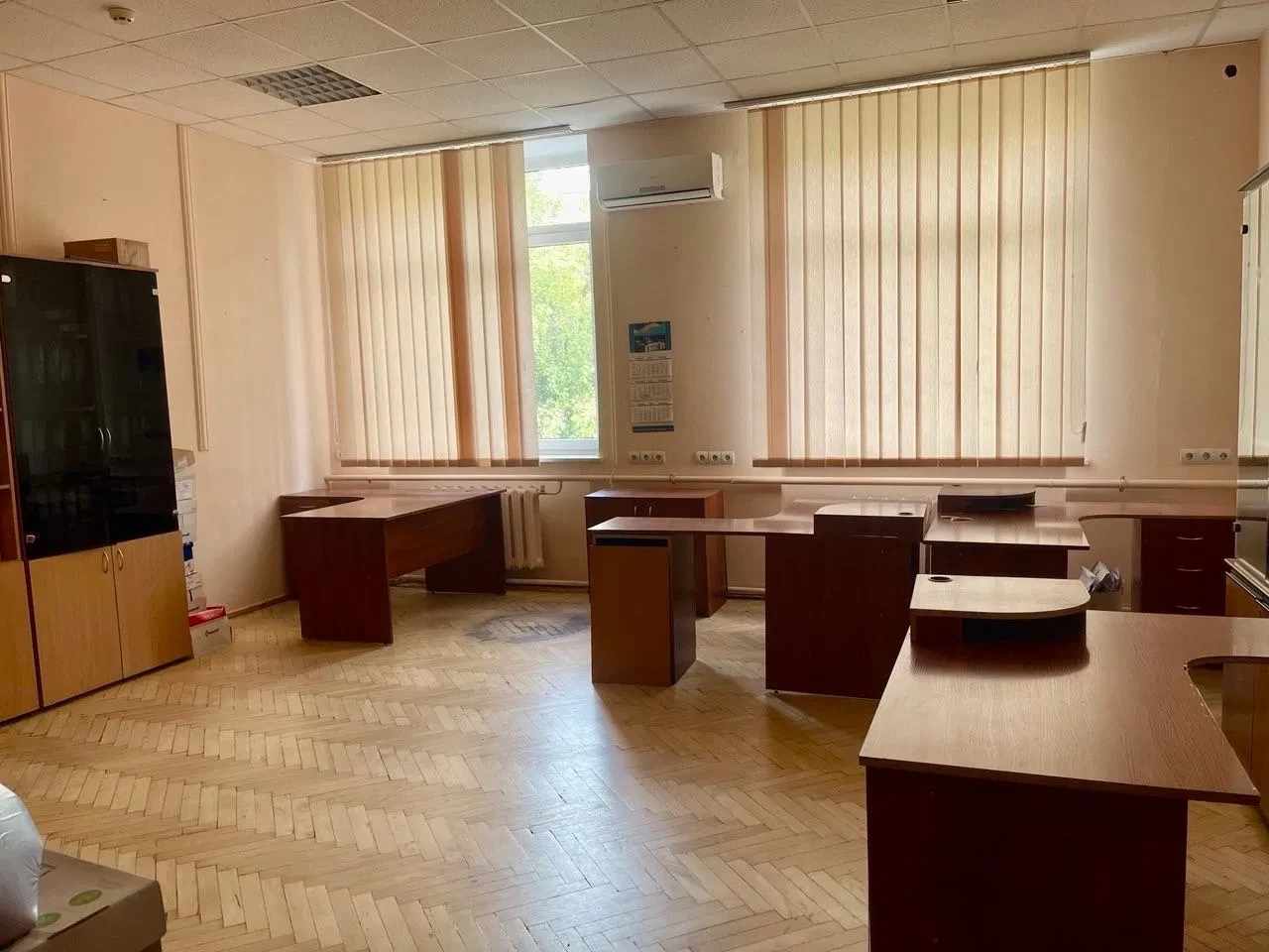 Офіс, Печерський: майданчик на 50 авто, метро Печерська 5 хв - фото 4
