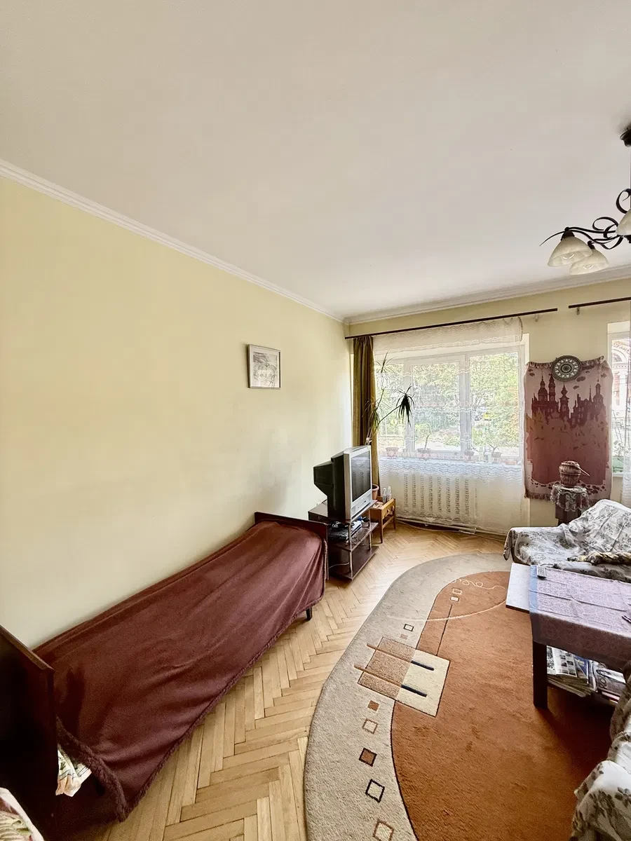 2-кімнатна квартира, Личаківський: ближній центр, великий балкон - фото 3