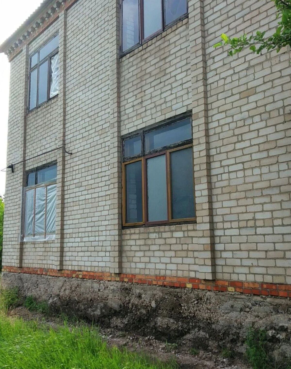 Будинок, Кривий Ріг: басейн, гараж, 3 спальні - фото 3