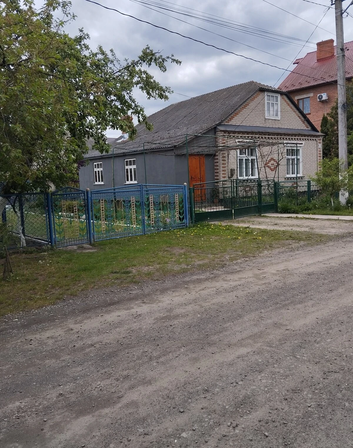 Будинок, Ковель: гараж у дворі, 6 соток, індивідуальне опалення