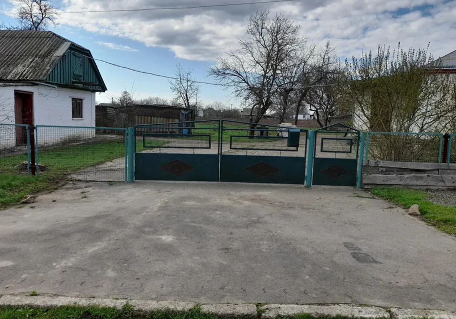 Будинок, Городниця: ділянка 50 соток, літня кухня - фото 1