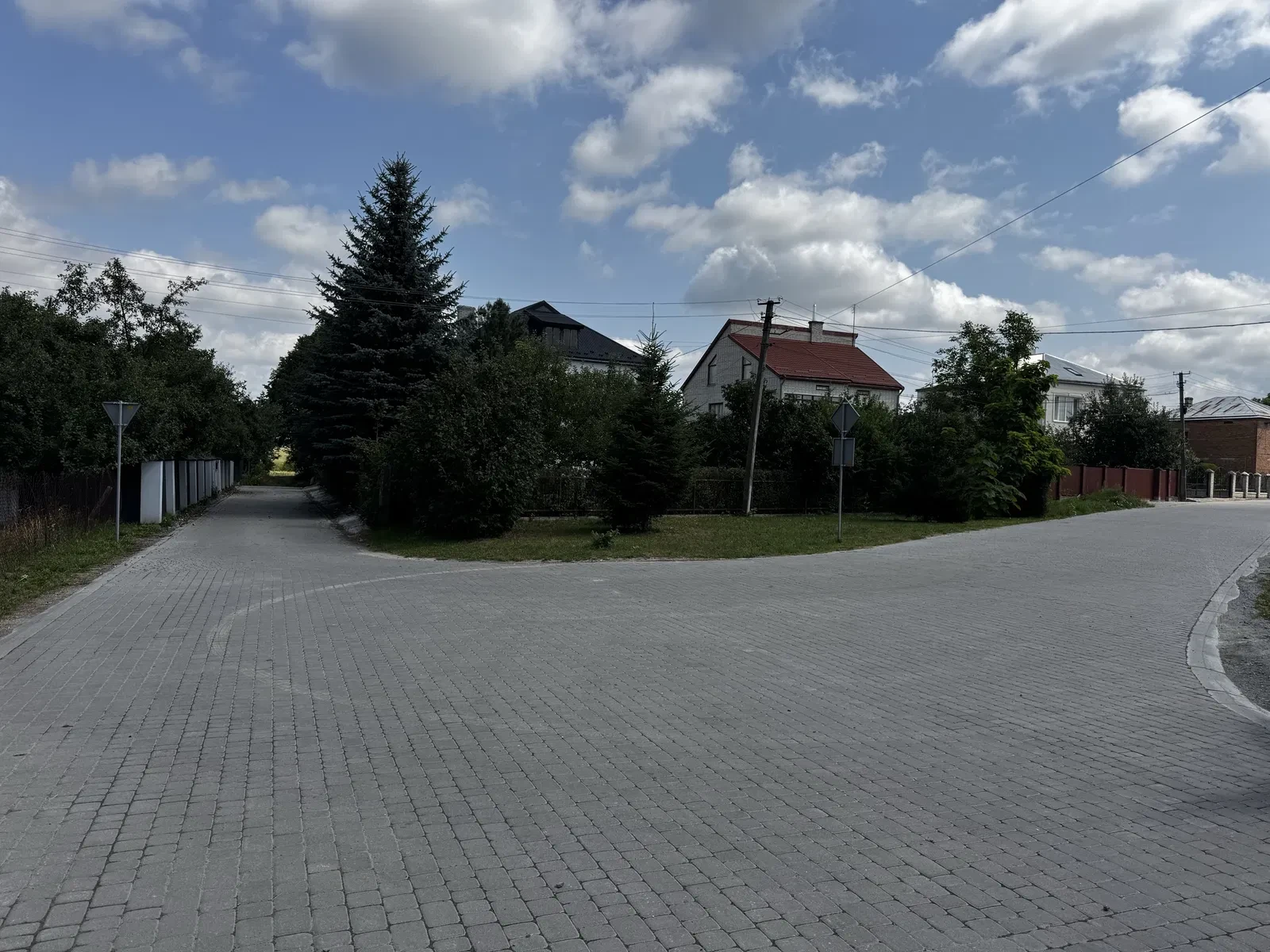 Ділянка 0.32 соток, Басівка: під будинок, світло, газ і вода - фото 1