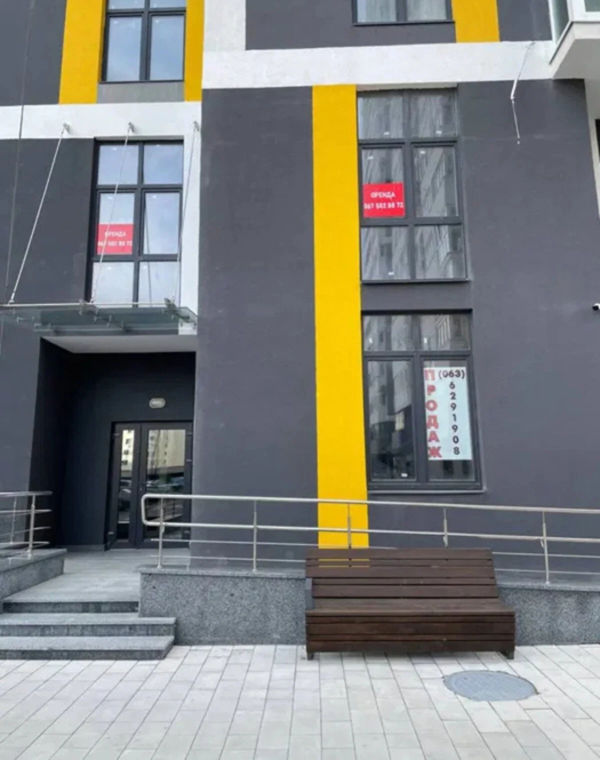 Комерційне приміщення, Микільсько-Слобідська: фасадне, 2 входи - фото 2