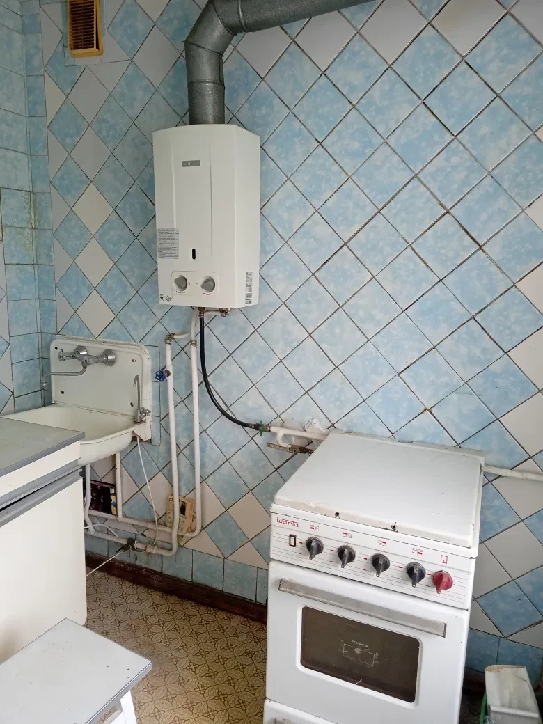 2-кімнатна квартира, Київський: 10 хвилин до метро, тихий двір - фото 3