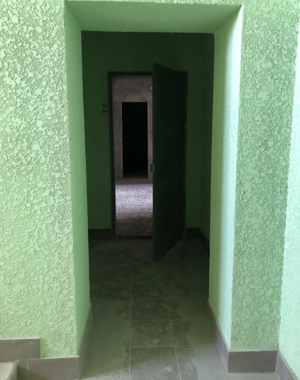 3-кімнатна квартира, Центральний: новобудова, укриття в будинку - фото 1