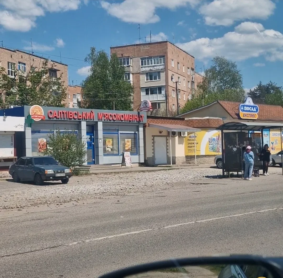 Приміщення, Подвірки: червона лінія, висока стеля, 5-7 кВт - фото 1