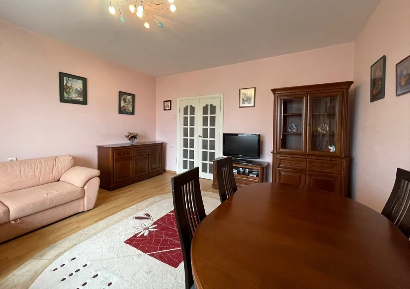 3-кімнатна квартира, Печерськ: власна тераса, 5 спальних місць - фото 4