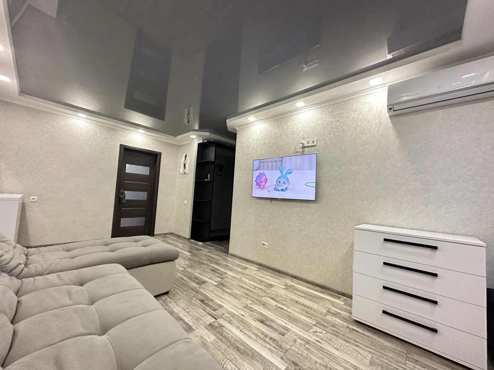 3-кімнатна квартира, Комунарський: євроремонт, велика парковка - фото 5
