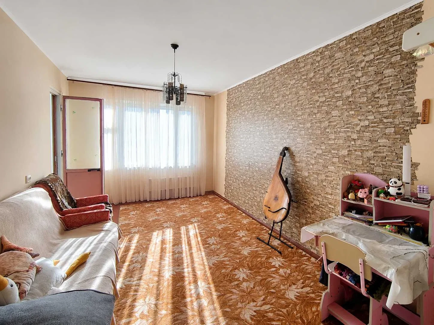 3-комнатная квартира, Горсад: две лоджии, раздельная планировка - фото 2