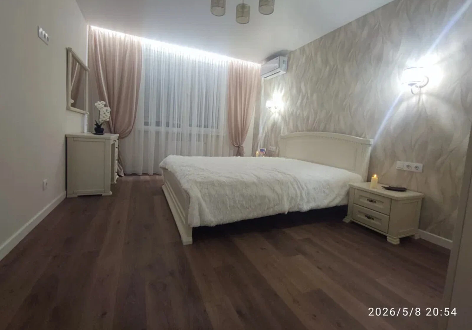 2-комнатная квартира, Бровары: кухня 20 м², подогрев пола - фото 1