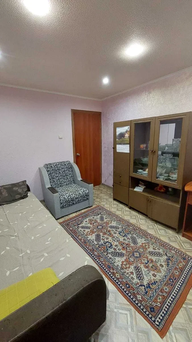 2-кімнатна квартира, Слобідський: резервне живлення, Комунальний ринок - фото 1