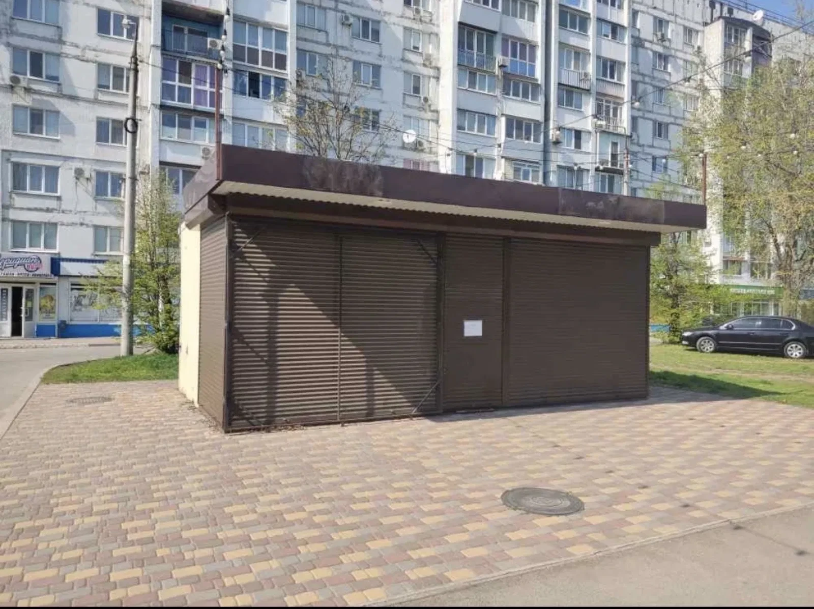 Приміщення у Комунарському: 12 кВт, вода й каналізація