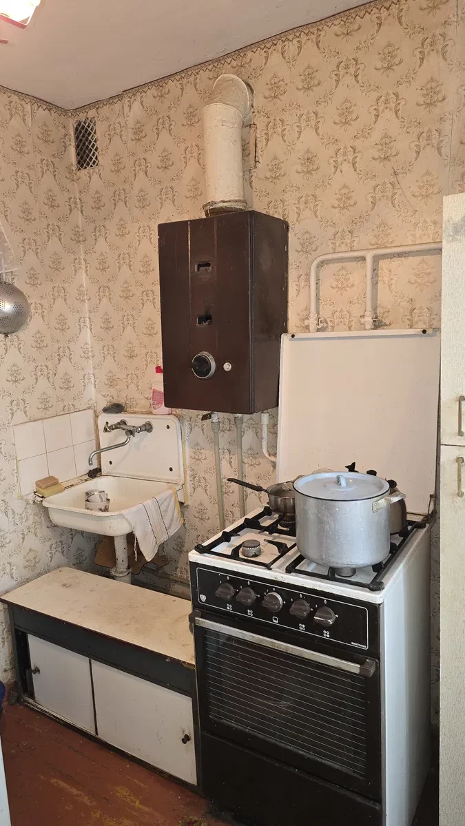 2-кімнатна квартира, Горького: роздільні кімнати, газова колонка, фото 4