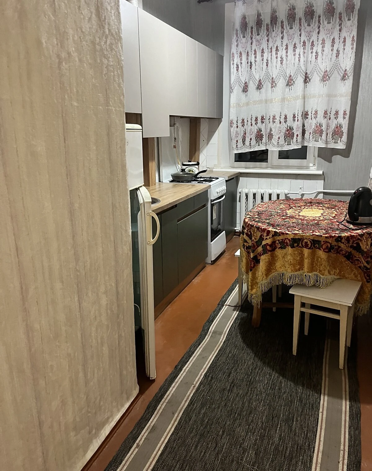 3-комнатная квартира, Заводский: лоджия, рядом со школой и детсадом - фото 3