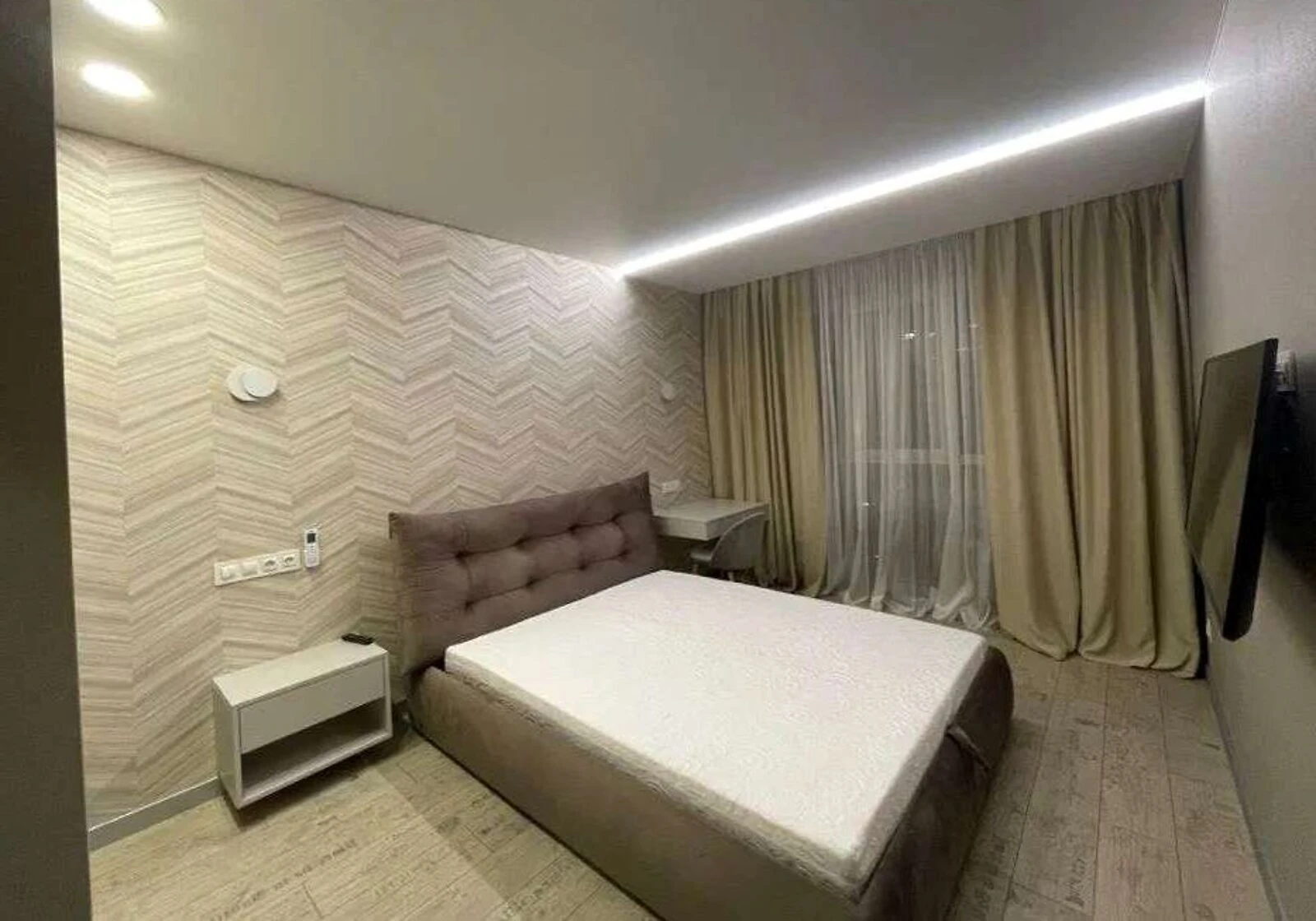 1-комнатная квартира, Соломенка: дизайнерский ремонт, кухня-студия, фото 3