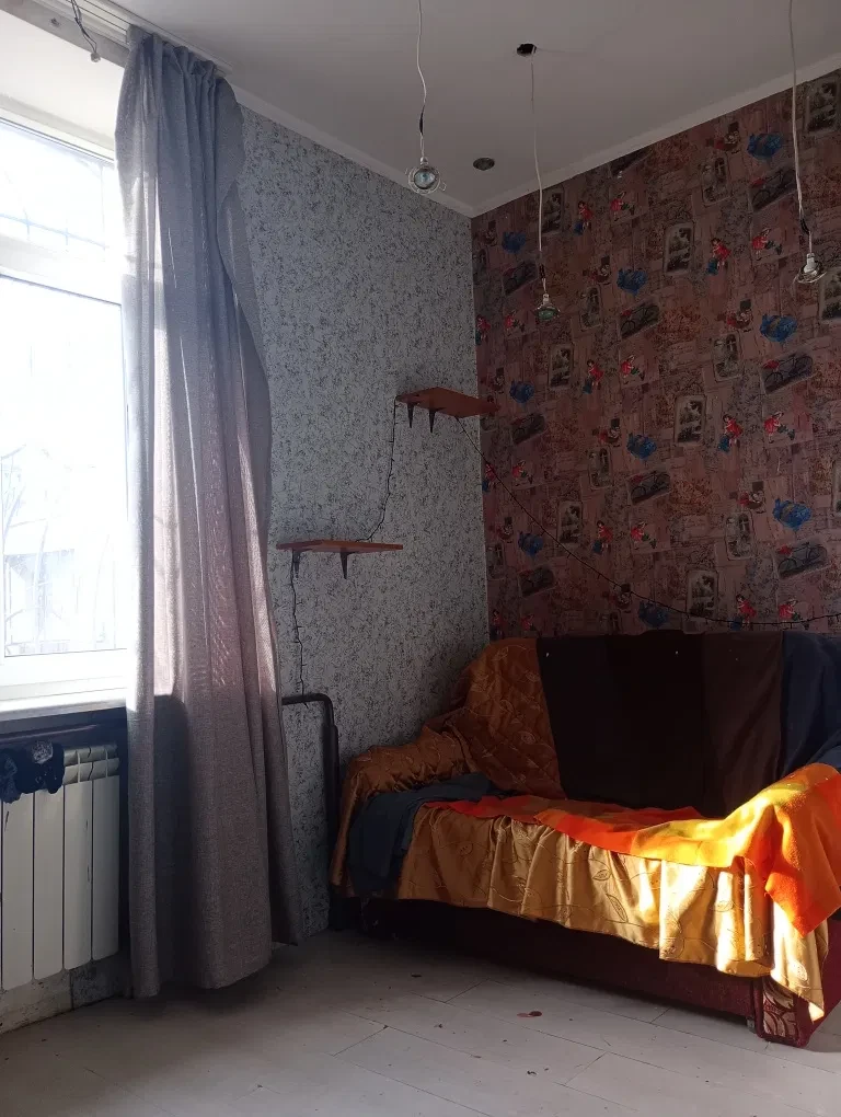 3-кімнатна квартира, Хаджибейський: роздільні кімнати, косметичний ремонт, фото 5