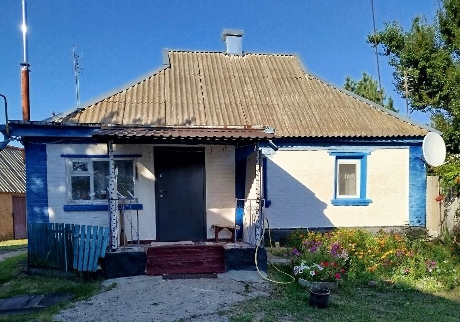 Будинок, Засулля: веранда, газове й пічне опалення, криниця
