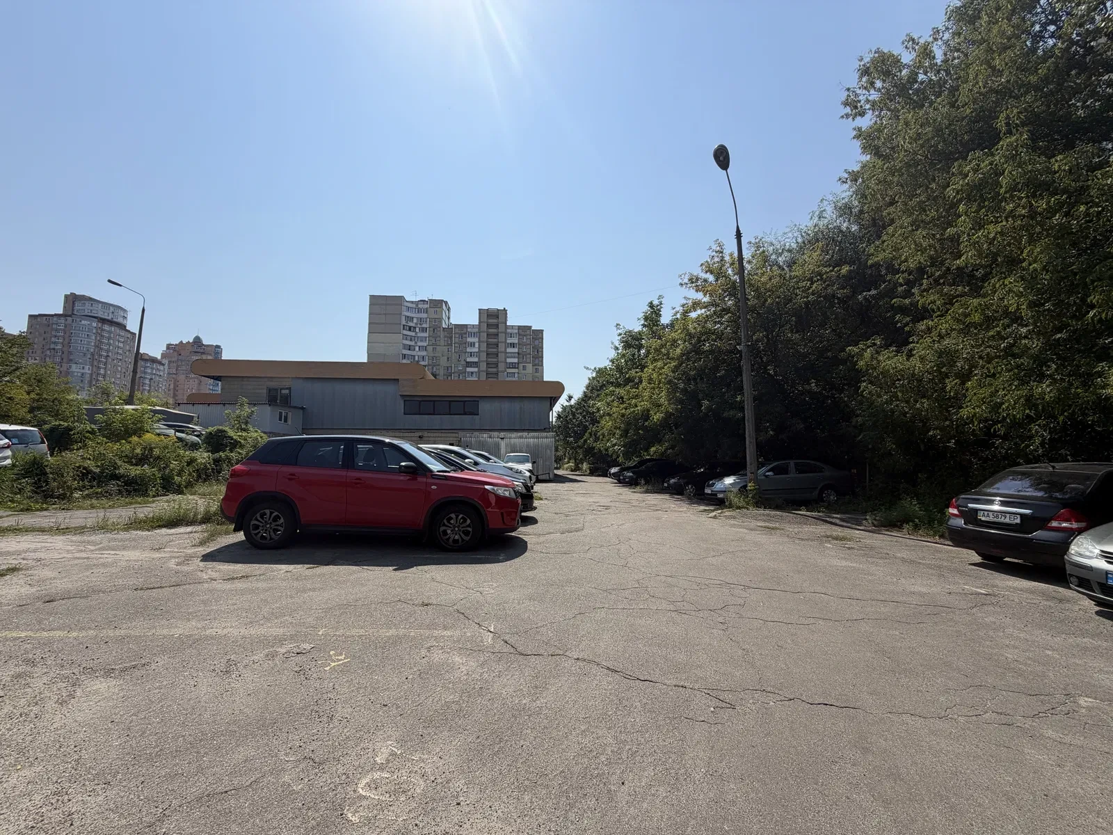 Паркомісце, Святошинський: біля метро Академмістечко, 50 м від Novus, фото 5