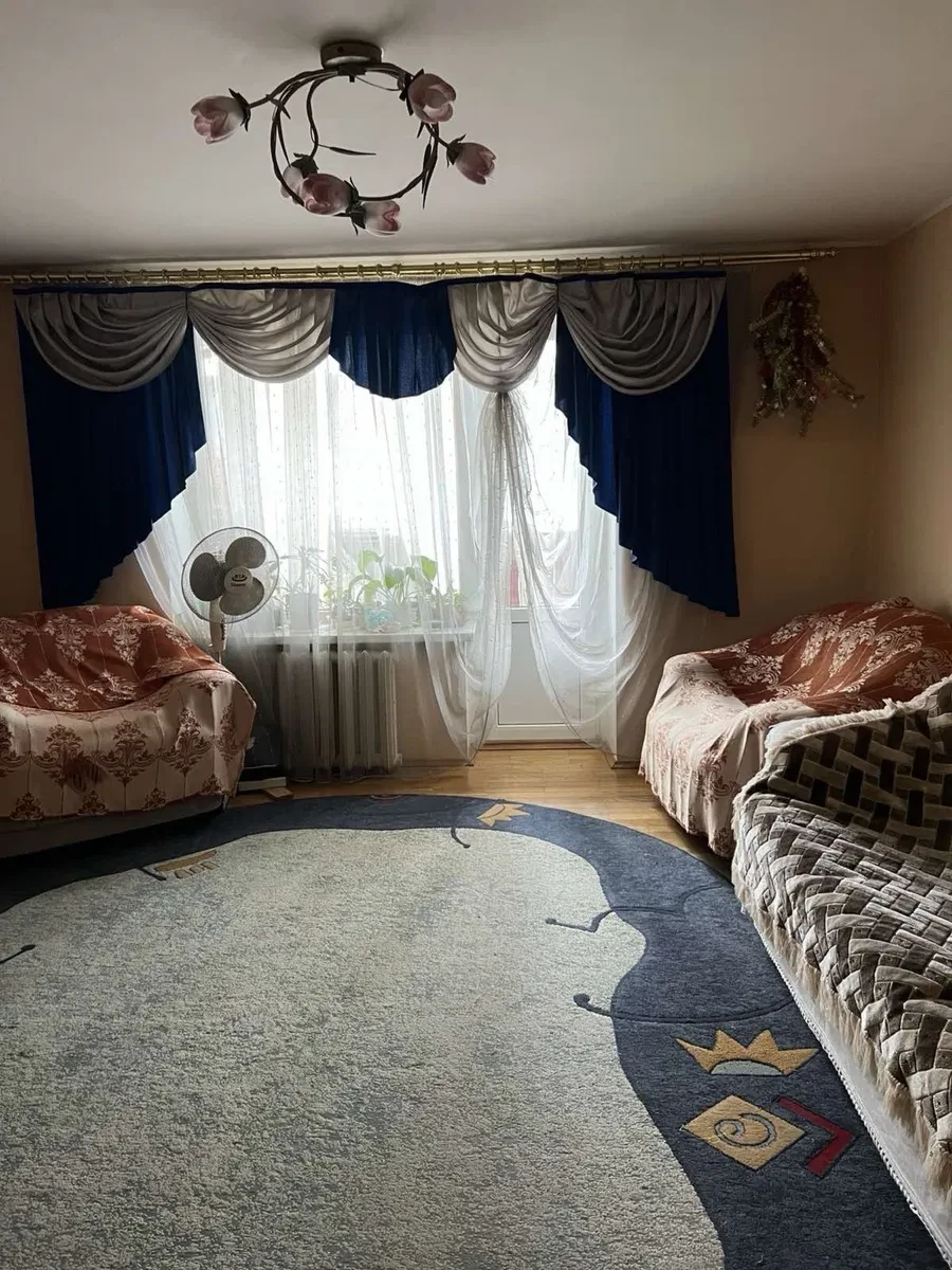 3-кімнатна квартира, Паперова фабрика: євроремонт, паркомісце