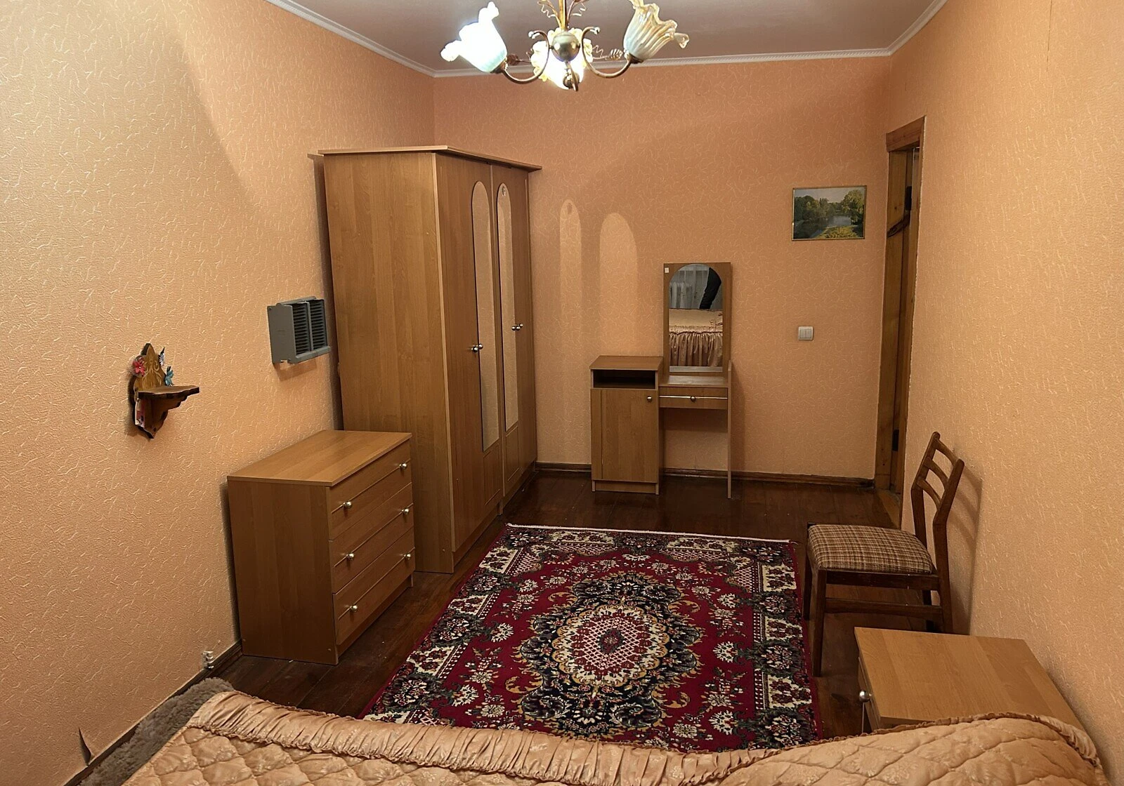 3-кімнатна квартира, Сарни: індивідуальне газове опалення, торг можливий - фото 1