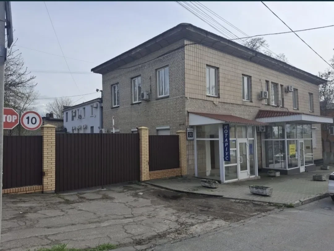 Адміністративна будівля, Олександрівський: гаражі, бомбосховище, сауна, фото 2
