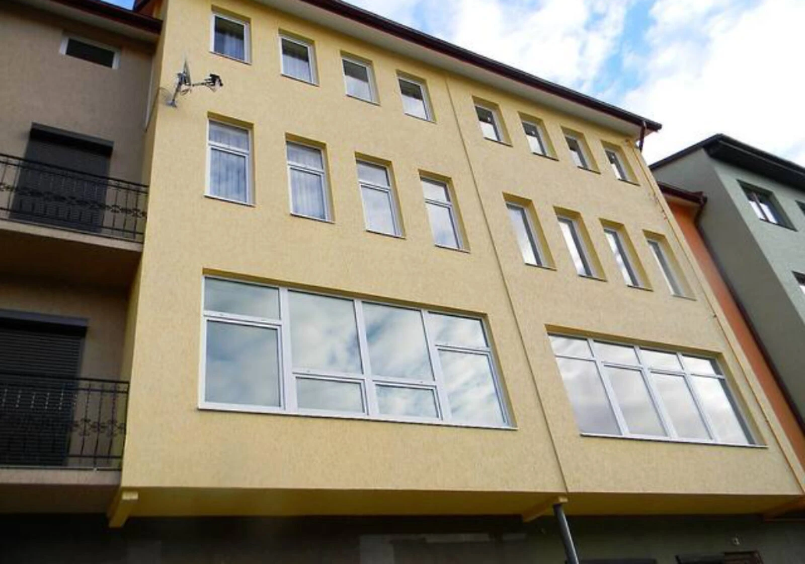 2-кімнатна квартира, Трускавець: євроремонт, роздільний санвузол - фото 2